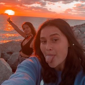 Meet your Posher, Jenna